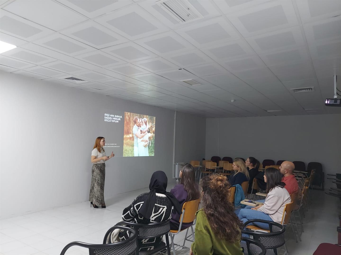 Etkili Ana Babalık, Sağlıklı Nesiller, Güçlü Toplum Projesi-Ebeveyn Eğitimleri (Kasım-Aralık 2025)
